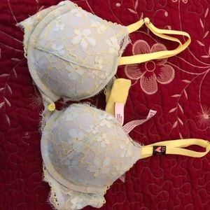 victoria secret bra